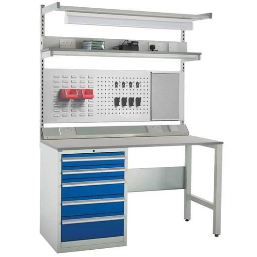 Picture of System Tek Workbenches